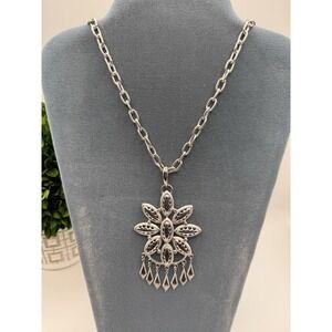 Vintage 1970s Silver Tone Filigree‎ Pendant Necklace 22" Chain Boho Statement